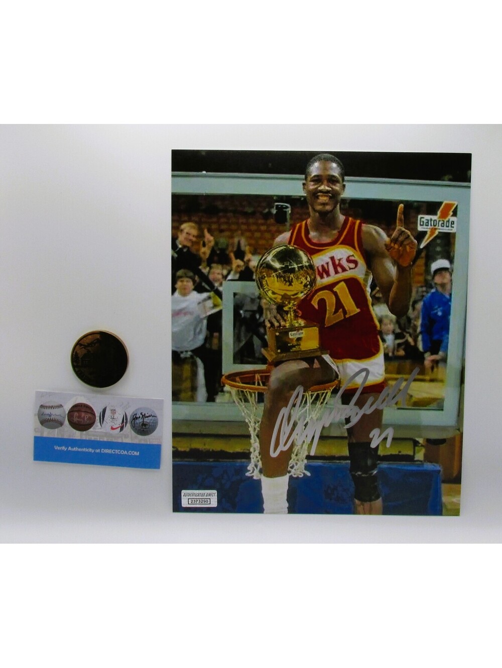 Dominique Wilkins Signed 8x10 Photo With COA (2373290)